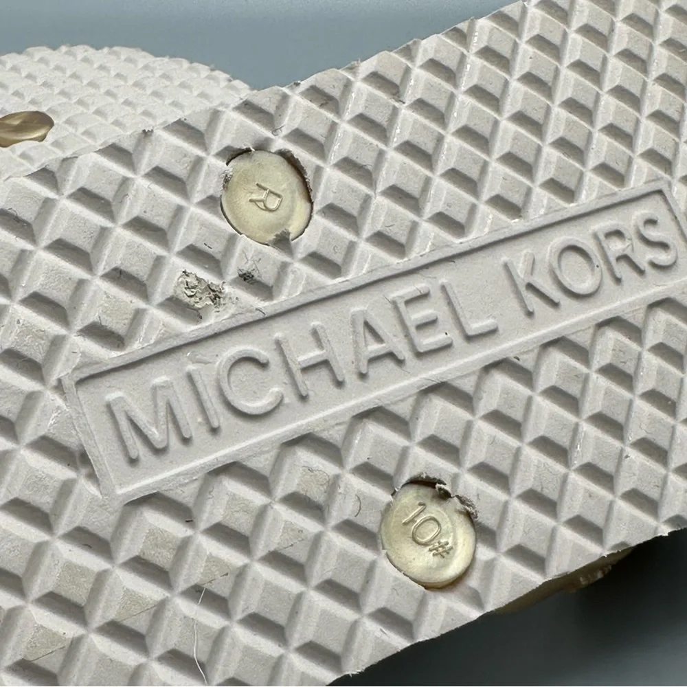 Michael Kors Logo Flip Flops Summer Flats Women’s Size 10M